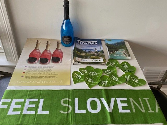 Image: Image for the entry: SABA project “Gostilna Slovenia in US”